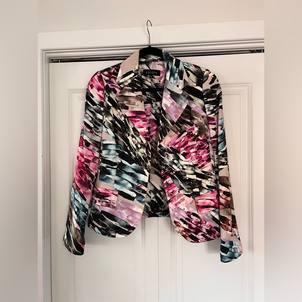 Escada Blazer